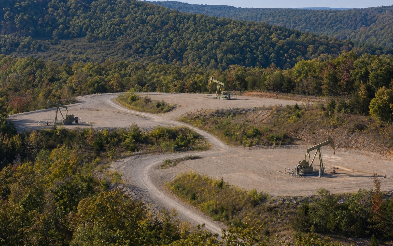 Direct Minerals vs. Royalty Funds